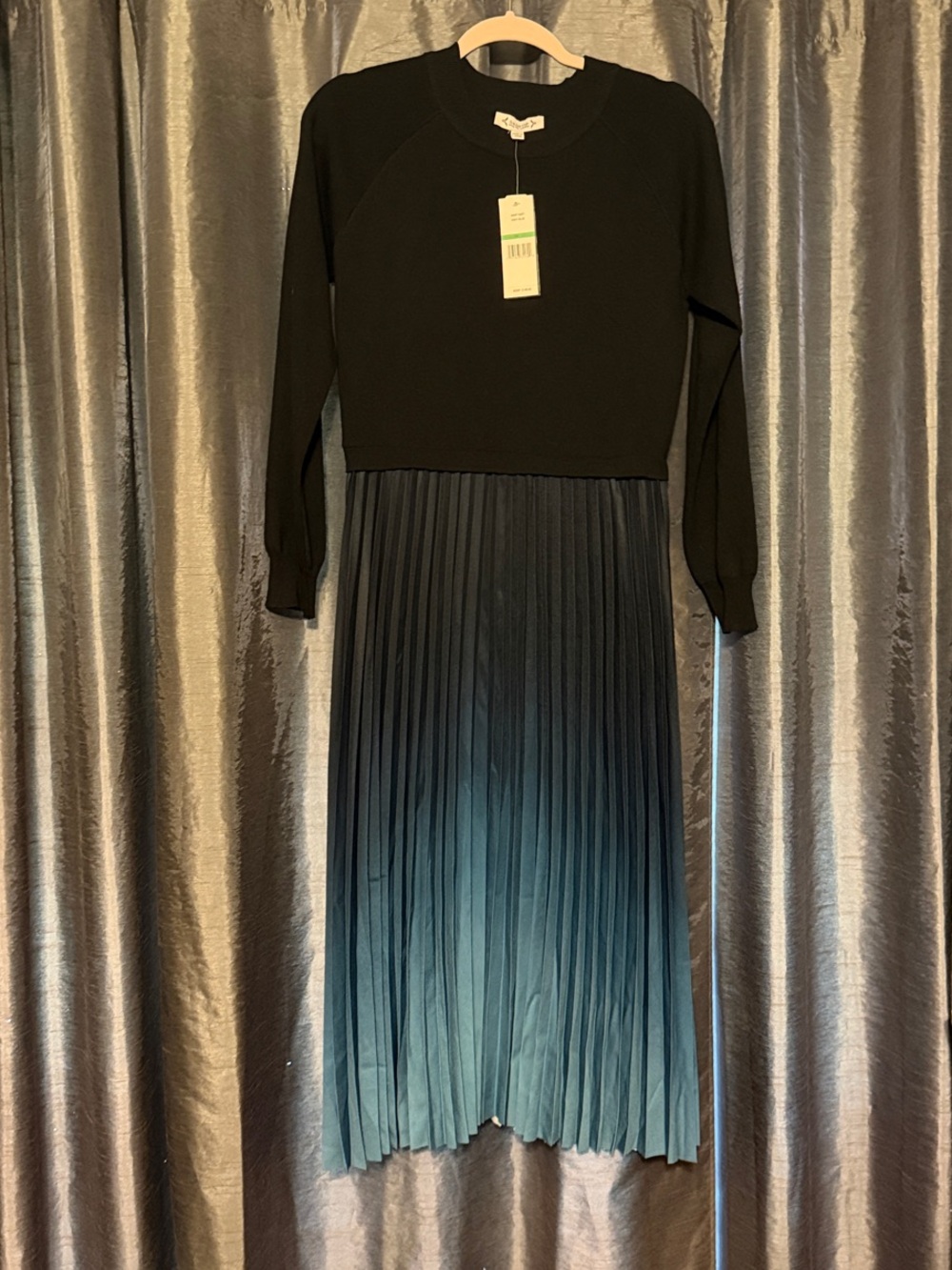 Nannette Black Top Teal Ombre Pleated Midi Dress